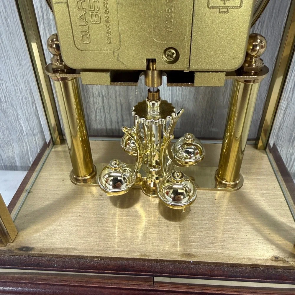 Bulova anniversary clock